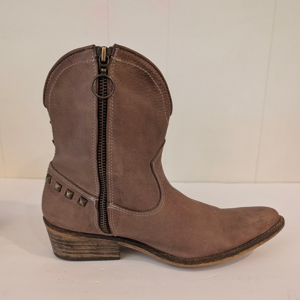 JC Spain Heart Logo Mauve Pink Leather Pyramid Studded Ankle Boots EU 37 US 7 - Picture 12 of 17